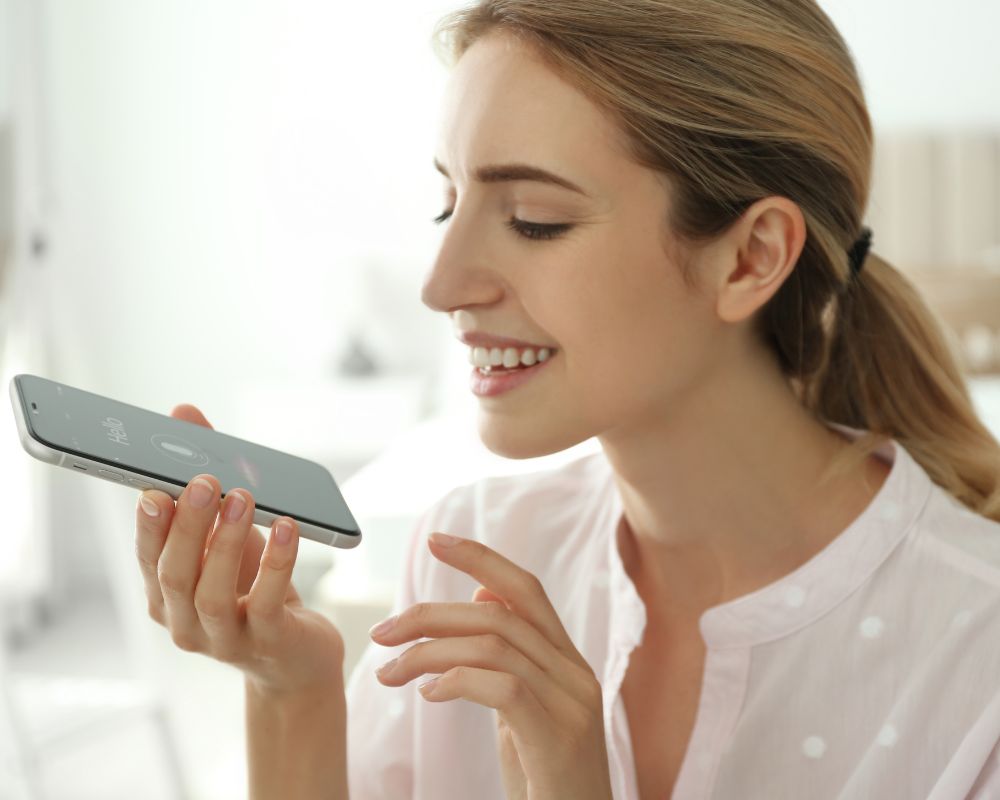 Mastering Voice Search Optimization with AI for Small Business Success